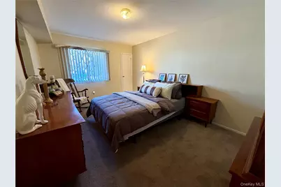 141 Cambridge Drive E #141, Copiague, NY 11726 - Photo 13