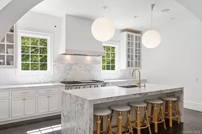 123 Abrahams Path, East Hampton, NY 11937 - Photo 7
