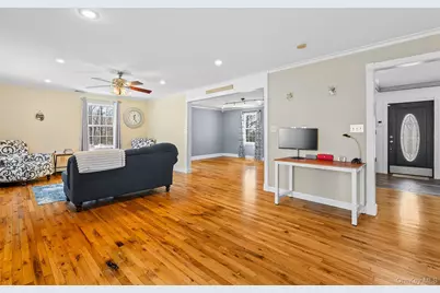 281 Lake Shore Drive, Pine Bush, NY 12566 - Photo 17