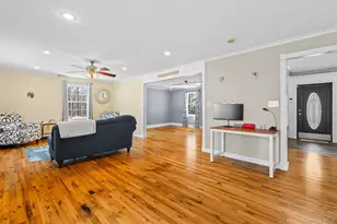 281 Lake Shore Dr, Pine Bush, NY 12566 - Photo 17