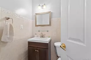 281 Lake Shore Dr, Pine Bush, NY 12566 - Photo 7