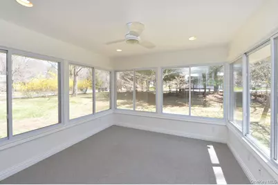 2 Augur Road, Airmont, NY 10901 - Photo 9