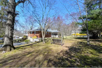 2 Augur Road, Airmont, NY 10901 - Photo 7