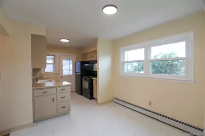 11 Mountain View Avenue, Saugerties, NY 12477 - Photo 5