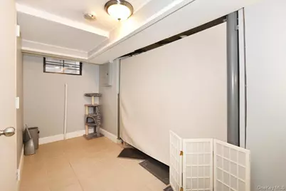 85-35 Edgerton Boulevard, Jamaica, NY 11432 - Photo 35