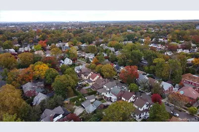 85-35 Edgerton Boulevard, Jamaica, NY 11432 - Photo 41