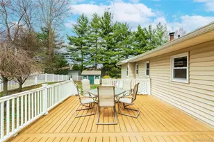 4 Tanglewood Ln, Poughkeepsie, NY 12603 - Photo 19