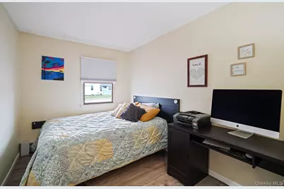 11 Nehring Avenue, Babylon, NY 11702 - Photo 15