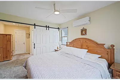 11 Nehring Avenue, Babylon, NY 11702 - Photo 11