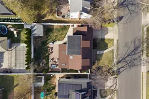 332 1st Ave, Massapequa Park, NY 11762 - Photo 35