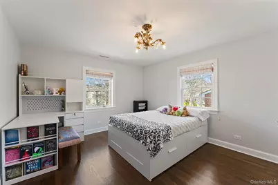 44 Sprague Road, Scarsdale, NY 10583 - Photo 21