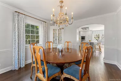 44 Sprague Road, Scarsdale, NY 10583 - Photo 13