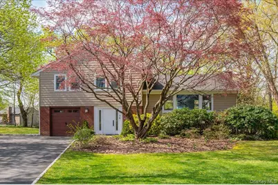 8 Fairlawn Parkway, Rye Brook, NY 10573 - Photo 1