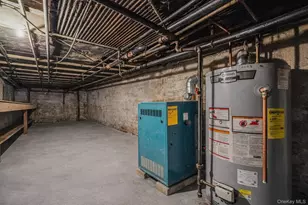 490 16th St, Brooklyn, NY 11215 - Photo 17