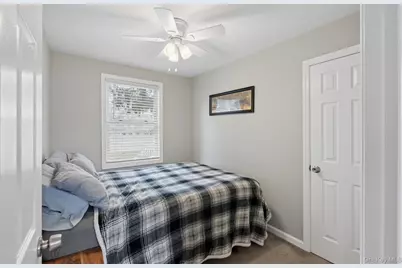 3 Roy Avenue, West Islip, NY 11795 - Photo 11