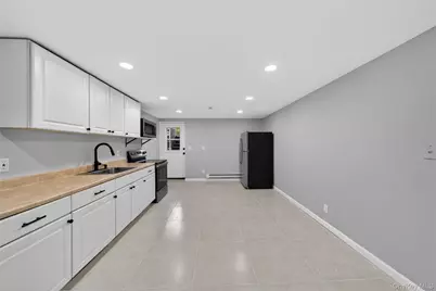 45 Oak Avenue, Shirley, NY 11967 - Photo 21