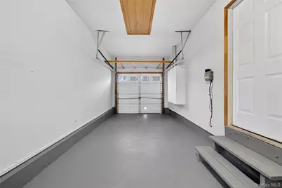 45 Oak Avenue, Shirley, NY 11967 - Photo 31