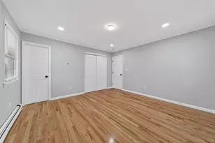 45 Oak Ave, Shirley, NY 11967 - Photo 15