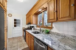 107 Whittier Dr, Thornwood, NY 10594 - Photo 13