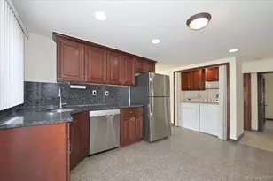 9 Cabot Rd W, Massapequa, NY 11758 - Photo 17