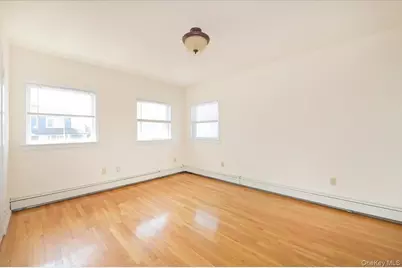 9 Cabot Road W, Massapequa, NY 11758 - Photo 23