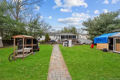 147 Horseblock Road, Centereach, NY 11720 - Photo 17