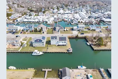 10 Delta Road, Massapequa, NY 11758 - Photo 11