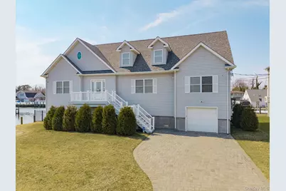 10 Delta Road, Massapequa, NY 11758 - Photo 3