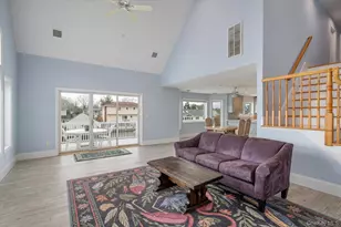 10 Delta Rd, Massapequa, NY 11758 - Photo 17