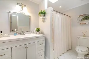 1 Motts Ln, Glenwood Landing, NY 11547 - Photo 3