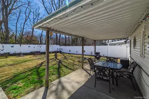 712 Nightingale Rd, West Hempstead, NY 11552 - Photo 17