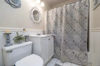 712 Nightingale Road, West Hempstead, NY 11552 - Photo 11