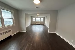 7 Linwood Rd N, Port Washington, NY 11050 - Photo 5