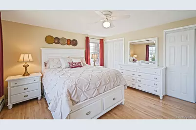 30 Tulip Grove Drive, Lake Grove, NY 11755 - Photo 27