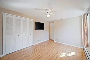 30 Tulip Grove Dr, Lake Grove, NY 11755 - Photo 25