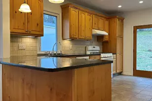 37 Church St, Bedford Hills, NY 10507 - Photo 3