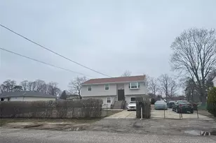 47 Drayton Ave, Bay Shore, NY 11706 - Photo 3