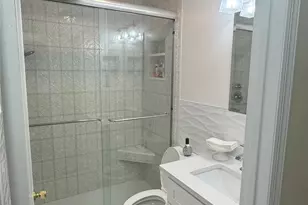 47 Drayton Ave, Bay Shore, NY 11706 - Photo 13