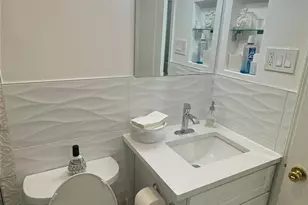 47 Drayton Ave, Bay Shore, NY 11706 - Photo 21