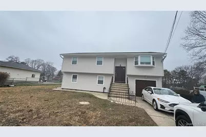 47 Drayton Avenue, Bay Shore, NY 11706 - Photo 1