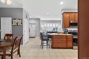 105 Francesca Way, Amityville, NY 11701 - Photo 9