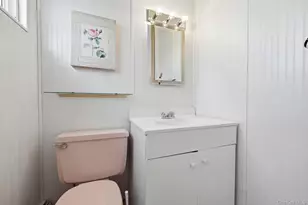 3965 Darby Ln, Seaford, NY 11783 - Photo 13