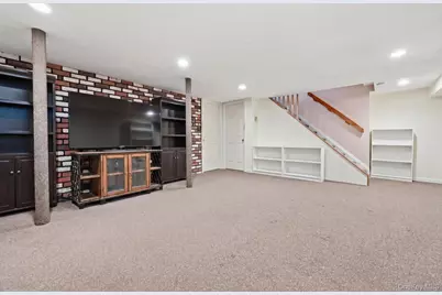 3965 Darby Lane, Seaford, NY 11783 - Photo 15