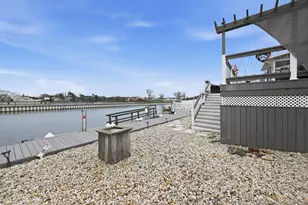 3965 Darby Ln, Seaford, NY 11783 - Photo 29