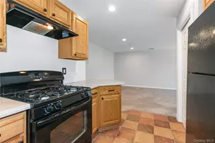 28 Lorien Pl, Melville, NY 11747 - Photo 11