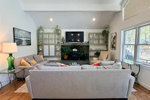 43B Old Squires Rd, Hampton Bays, NY 11946 - Photo 5