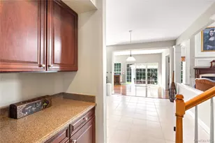 32 Avolet Ct, Mount Sinai, NY 11766 - Photo 25