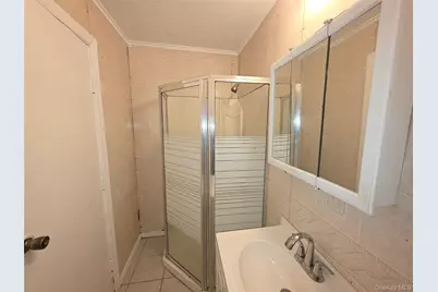 51 Southaven Avenue, Medford, NY 11763 - Photo 17