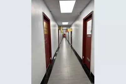 41-25 Kissena Boulevard 2FL #104, Flushing, NY 11355 - Photo 17