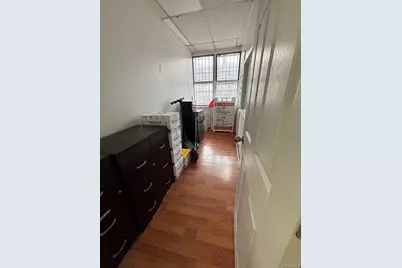 41-25 Kissena Boulevard 2FL #104, Flushing, NY 11355 - Photo 9